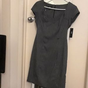 Dress-